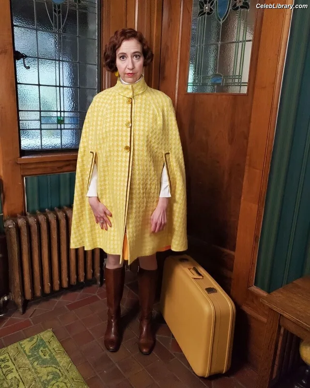 Kristen Schaal photo 5 of 188