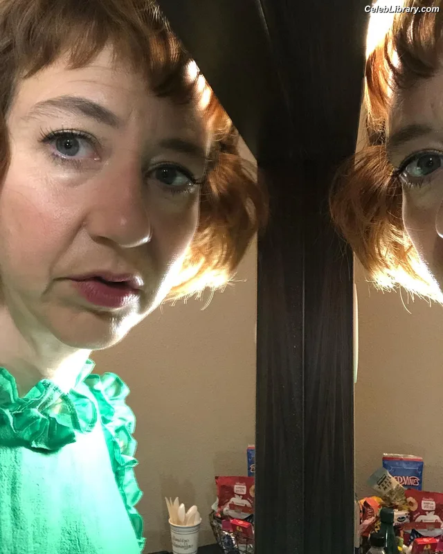 Kristen Schaal photo 15 of 188
