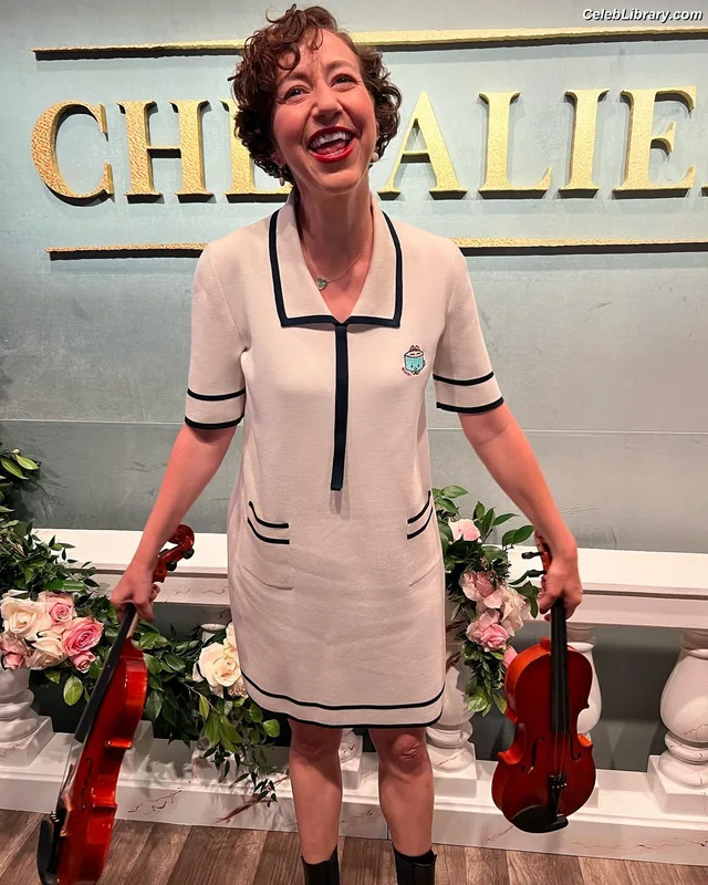 Kristen Schaal photo 21 of 188
