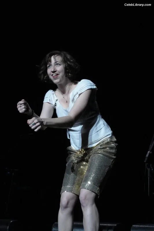 Kristen Schaal photo 21 of 188