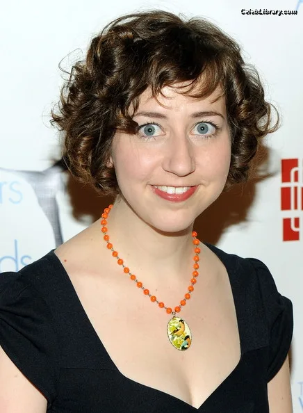 Kristen Schaal photo 3 of 188