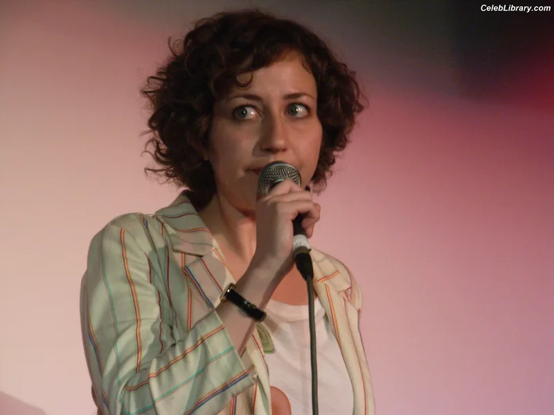 Kristen Schaal photo 6 of 188