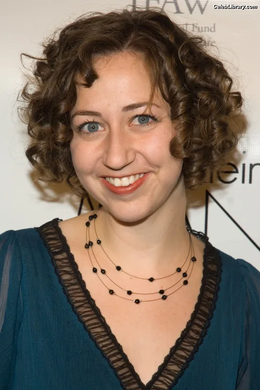 Kristen Schaal photo 9 of 188