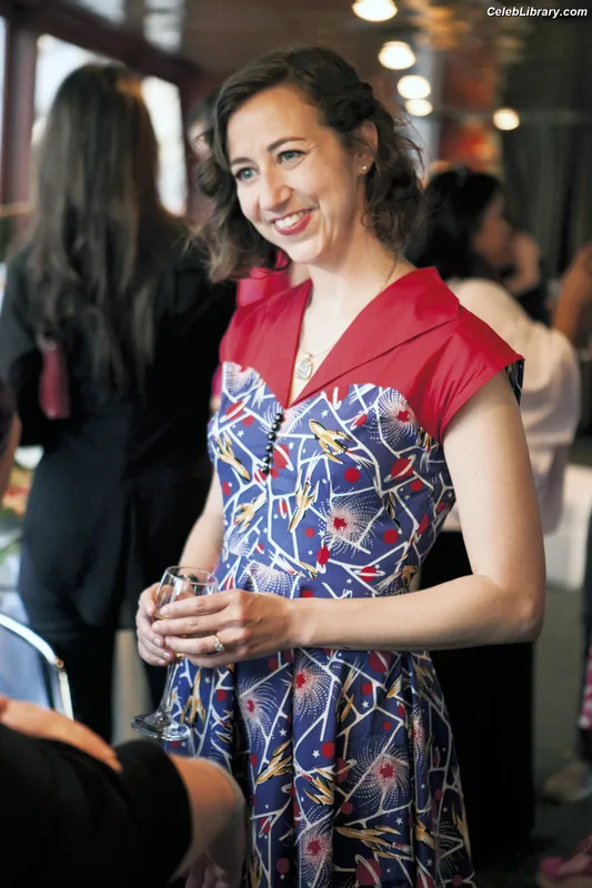 Kristen Schaal photo 11 of 188