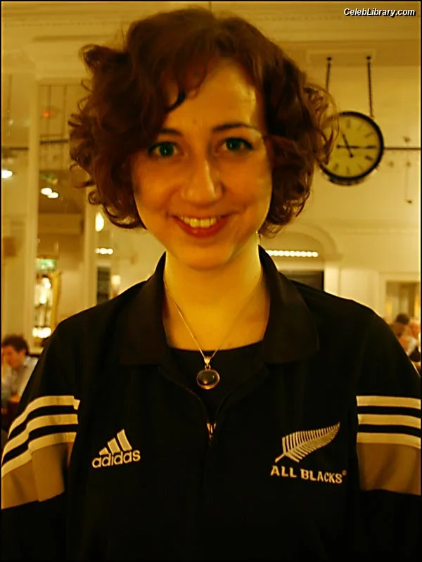 Kristen Schaal photo 14 of 188