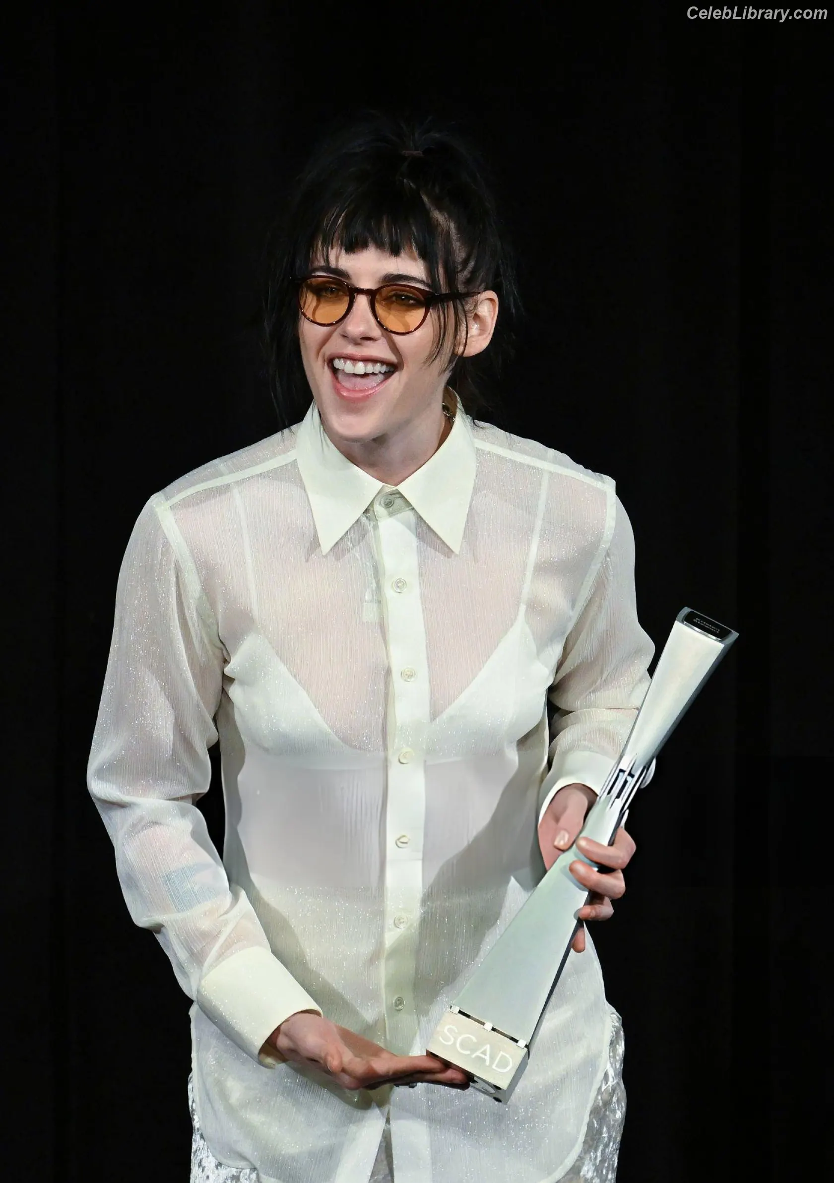 Kristen Stewart photo 2 of 1357