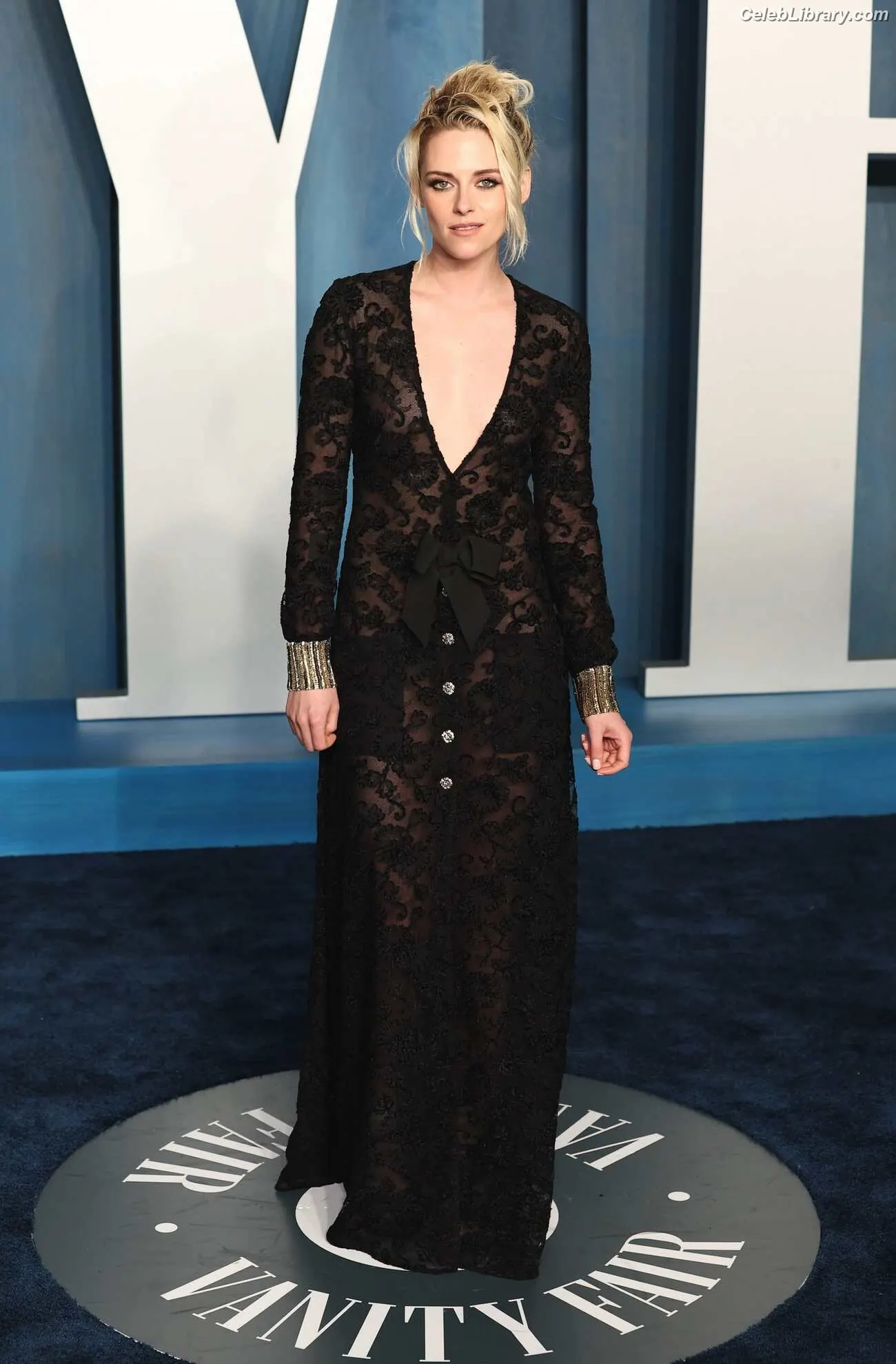 Kristen Stewart photo 12 of 1357