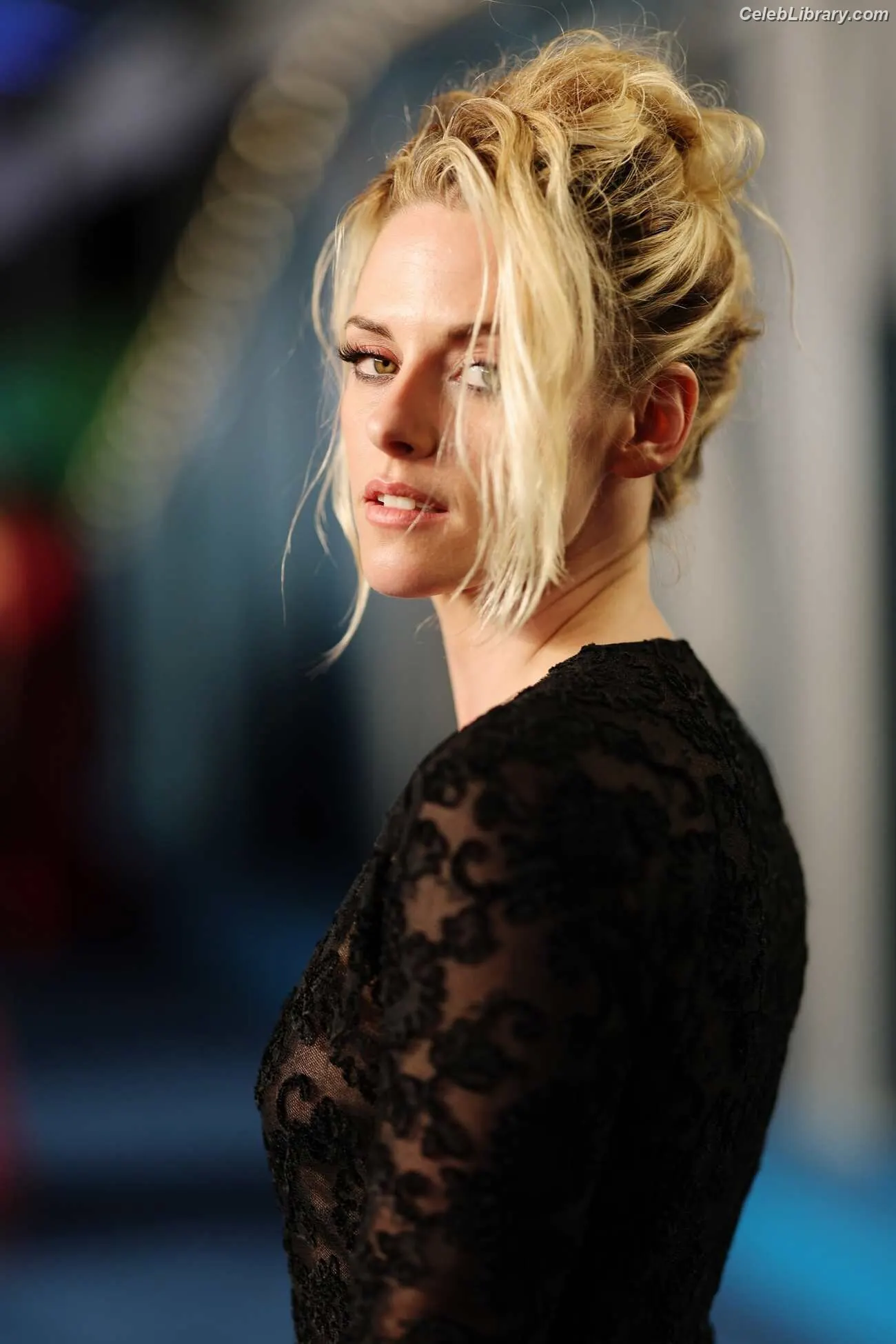 Kristen Stewart photo 15 of 1357