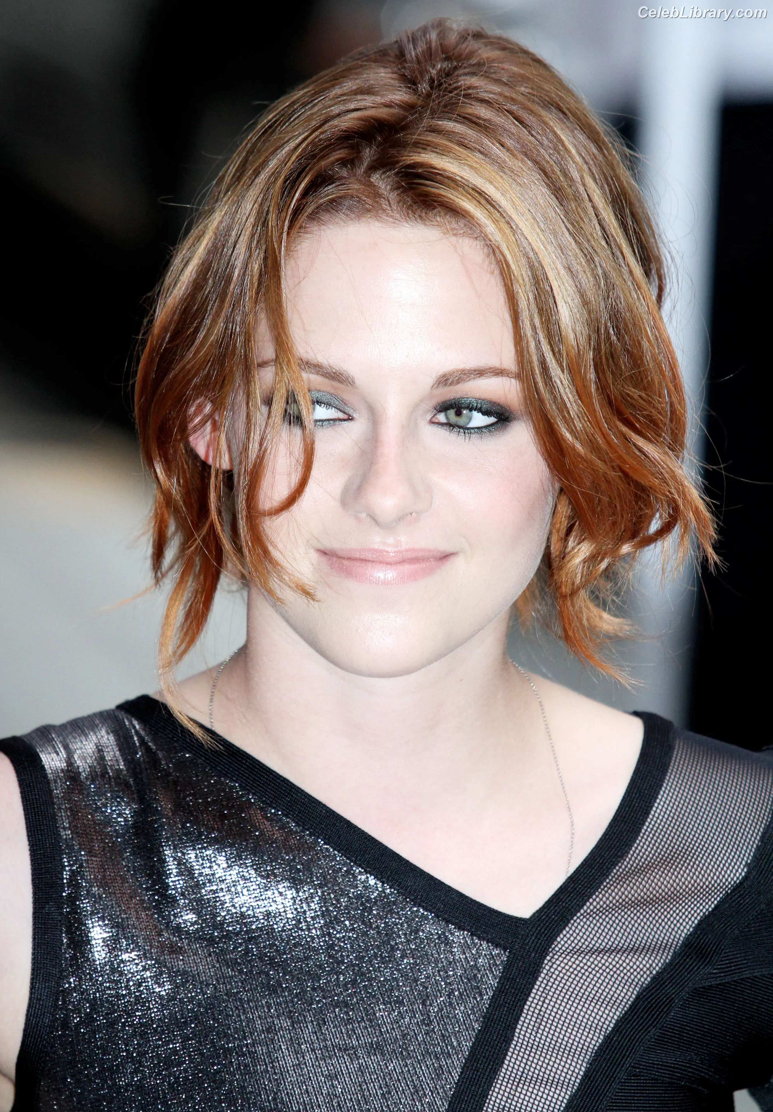 Kristen Stewart photo 9 of 1357