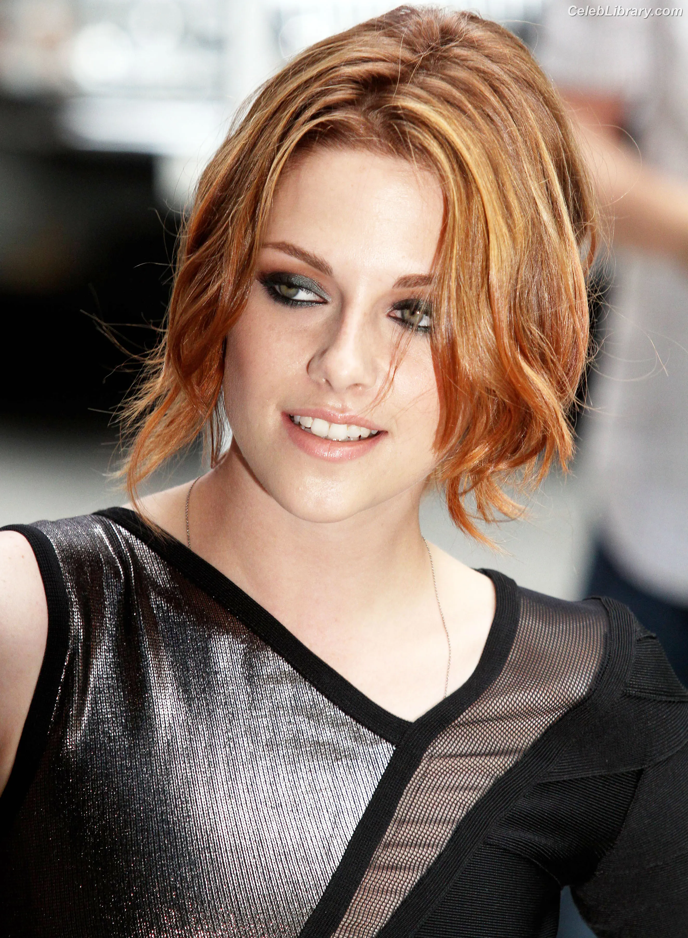 Kristen Stewart photo 11 of 1357