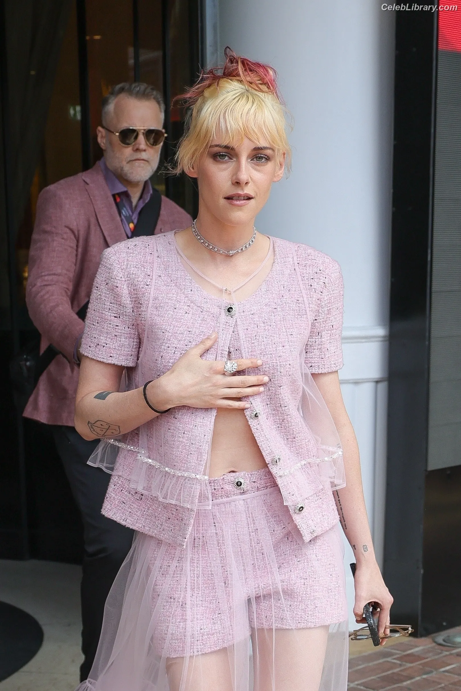 Kristen Stewart photo 23 of 1357