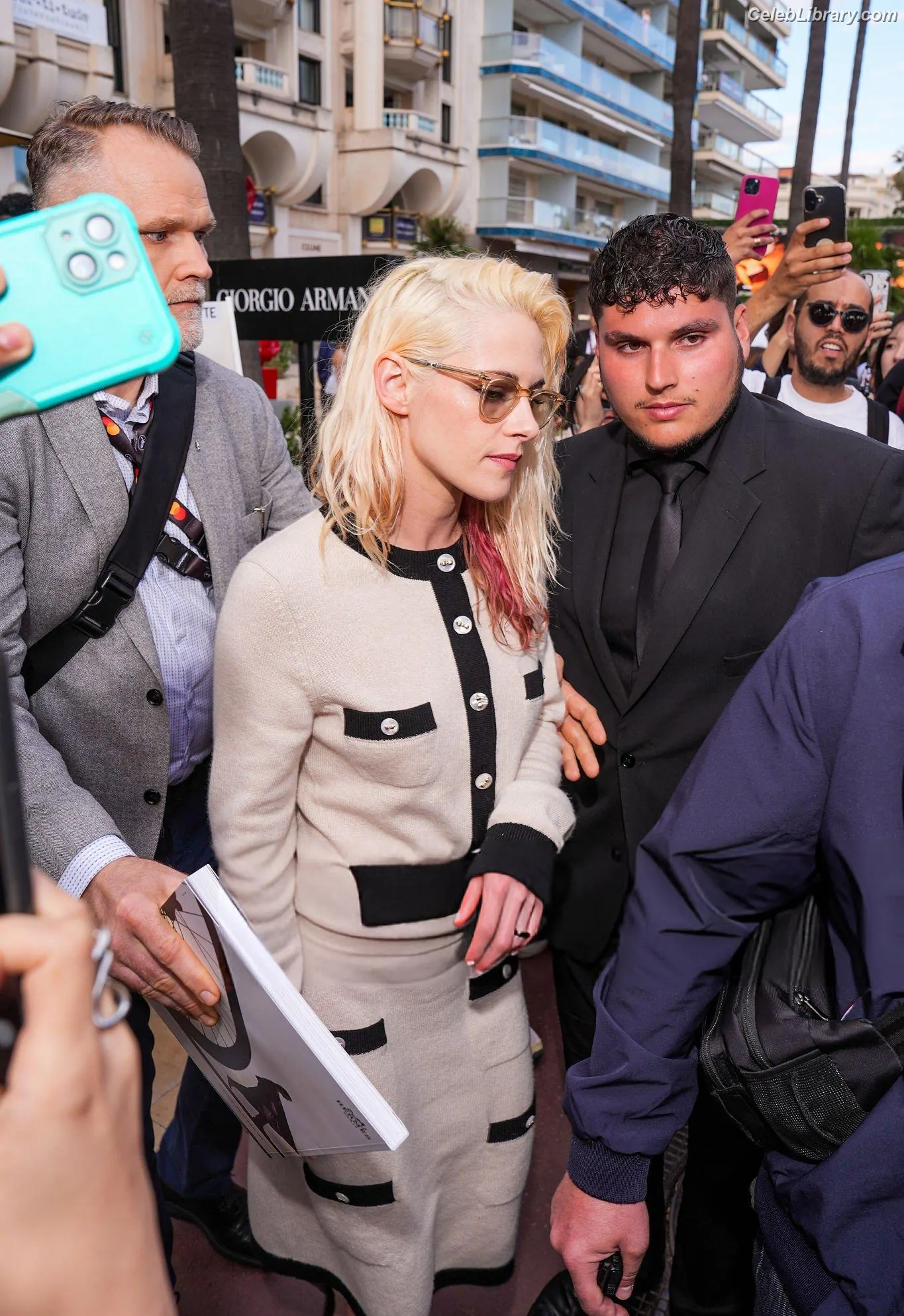 Kristen Stewart photo 14 of 1357