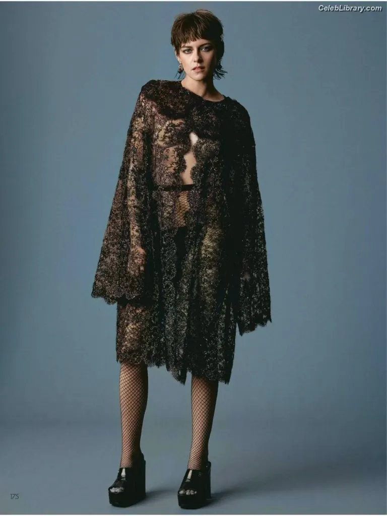 Kristen Stewart photo 3 of 1357