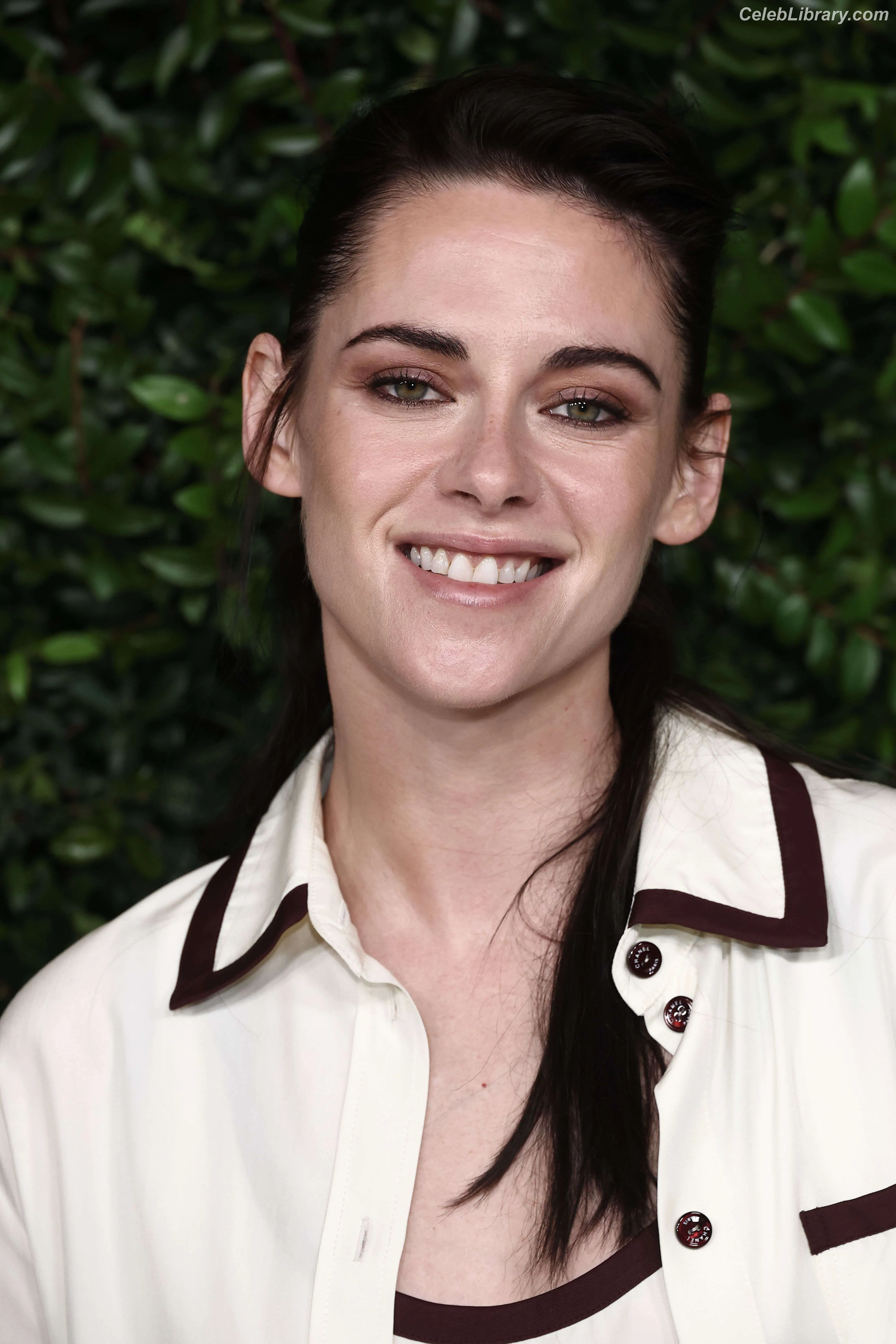 Kristen Stewart photo 20 of 1357