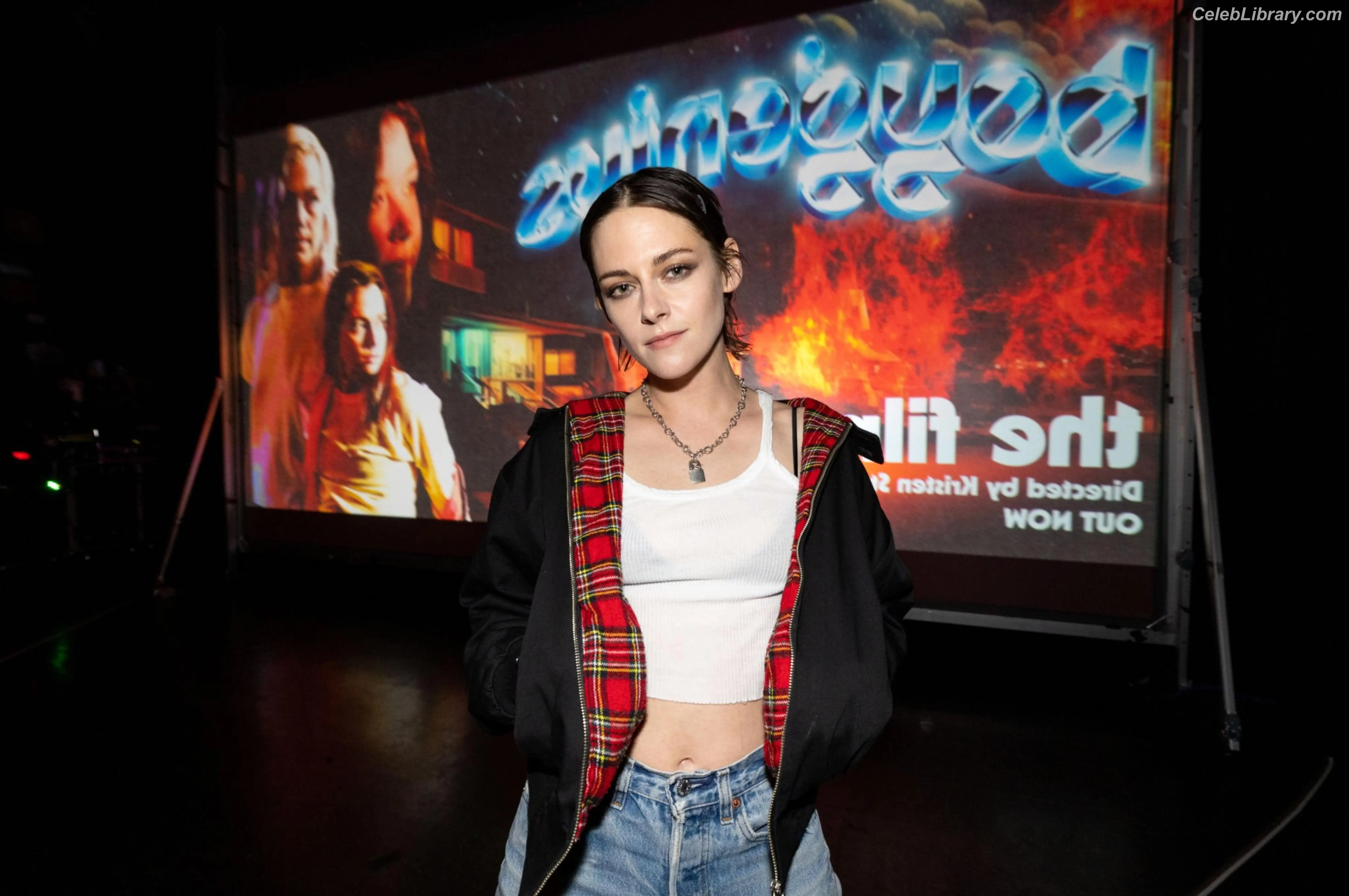 Kristen Stewart photo 1 of 1357