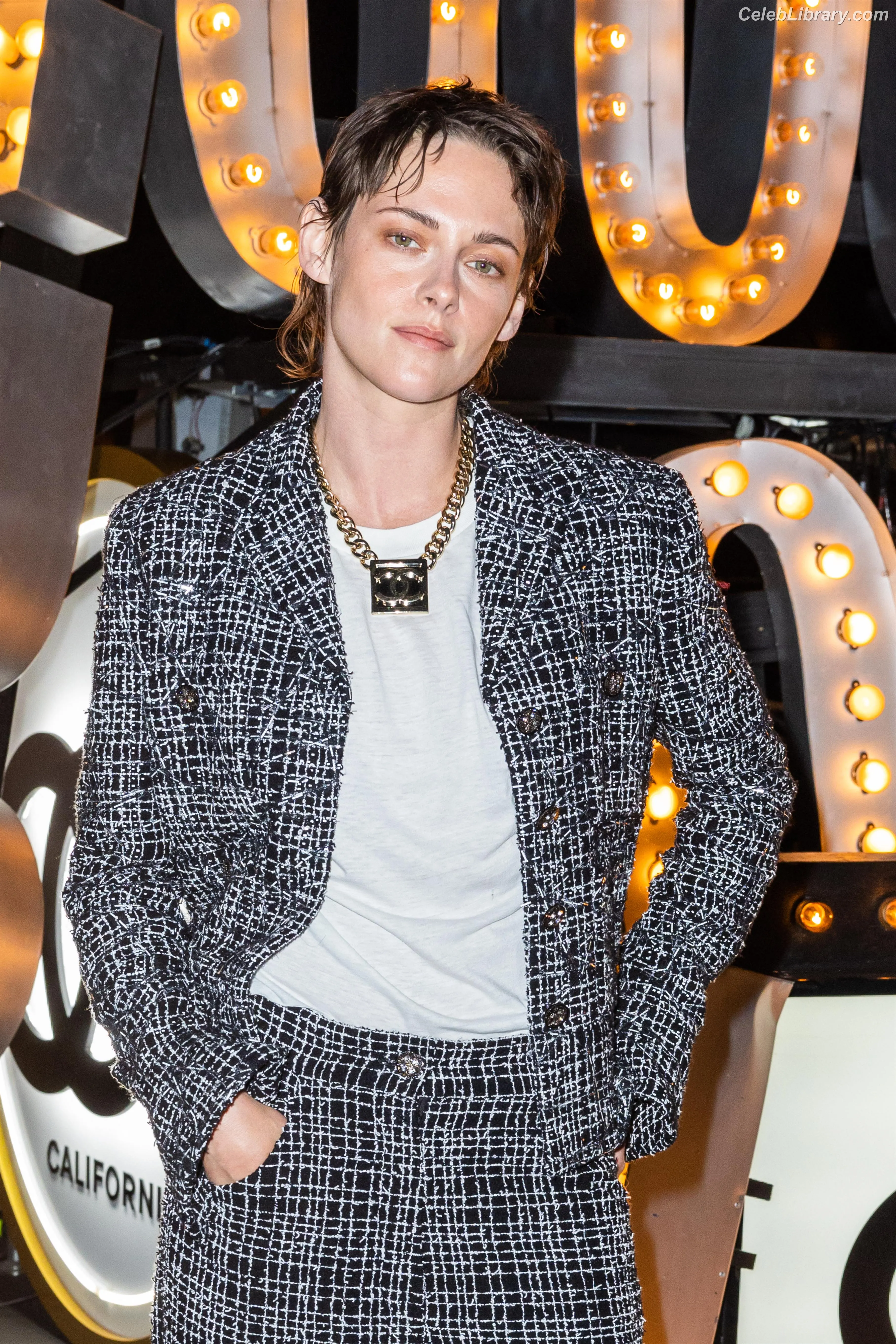 Kristen Stewart photo 13 of 1357