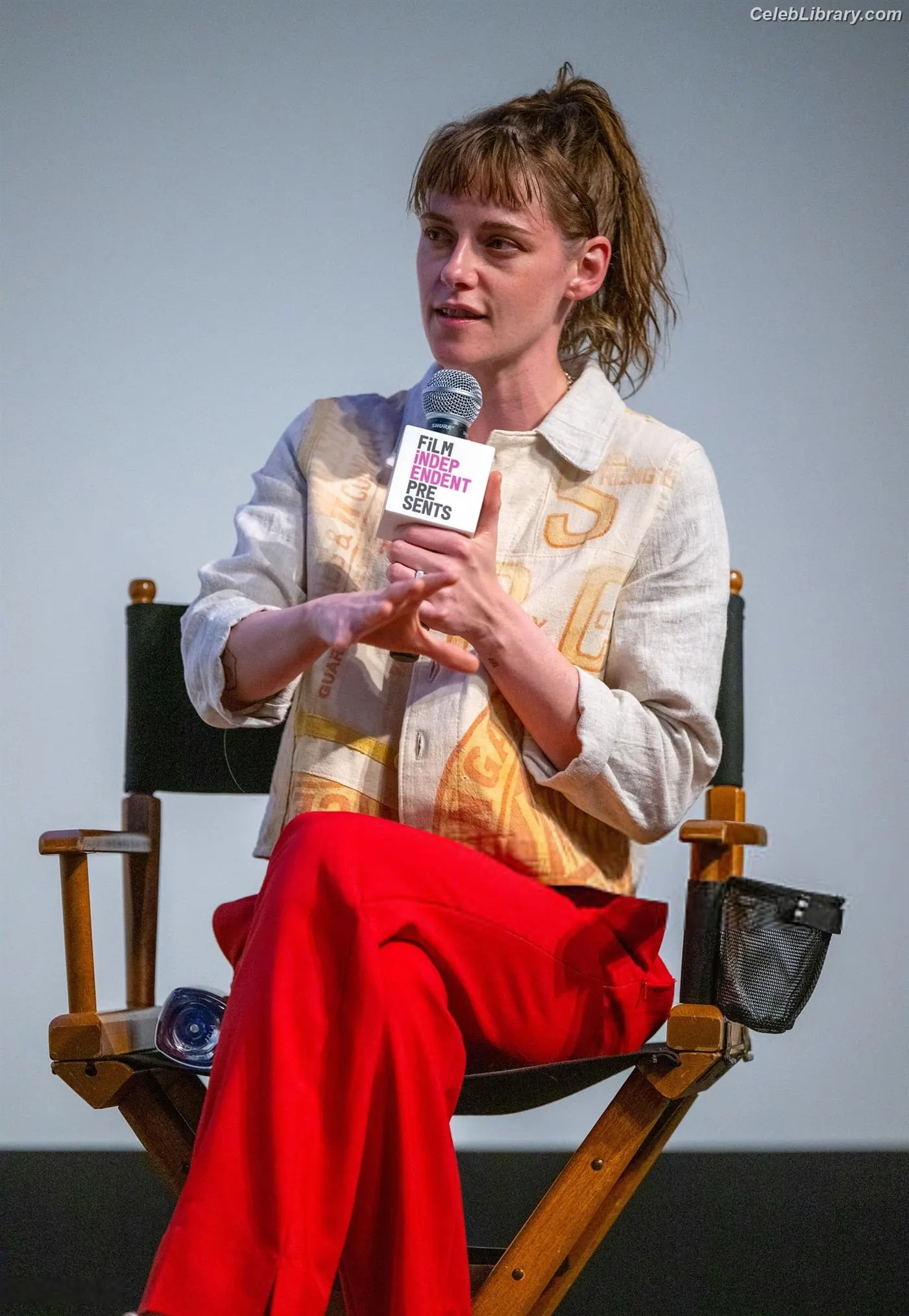 Kristen Stewart photo 17 of 1357