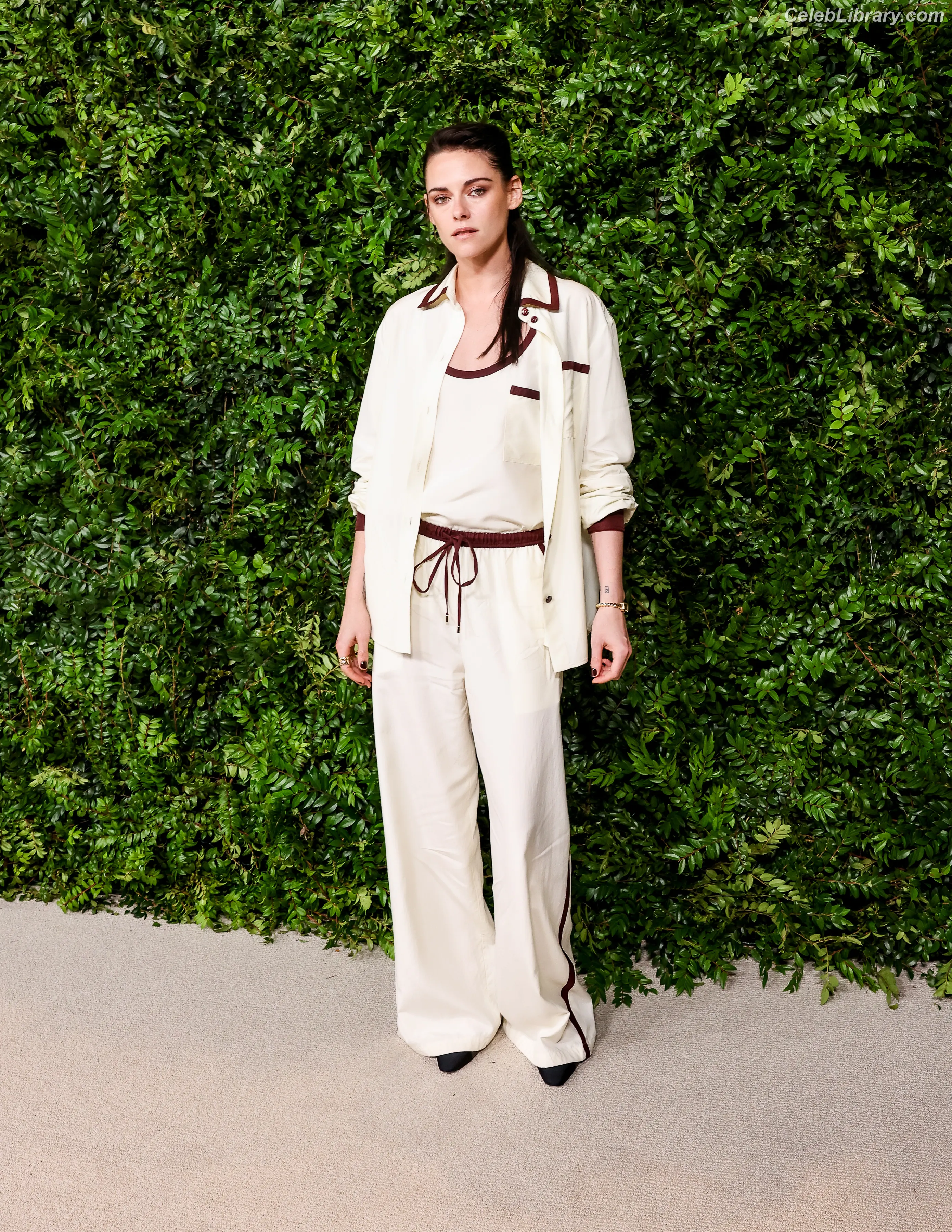 Kristen Stewart photo 22 of 1357
