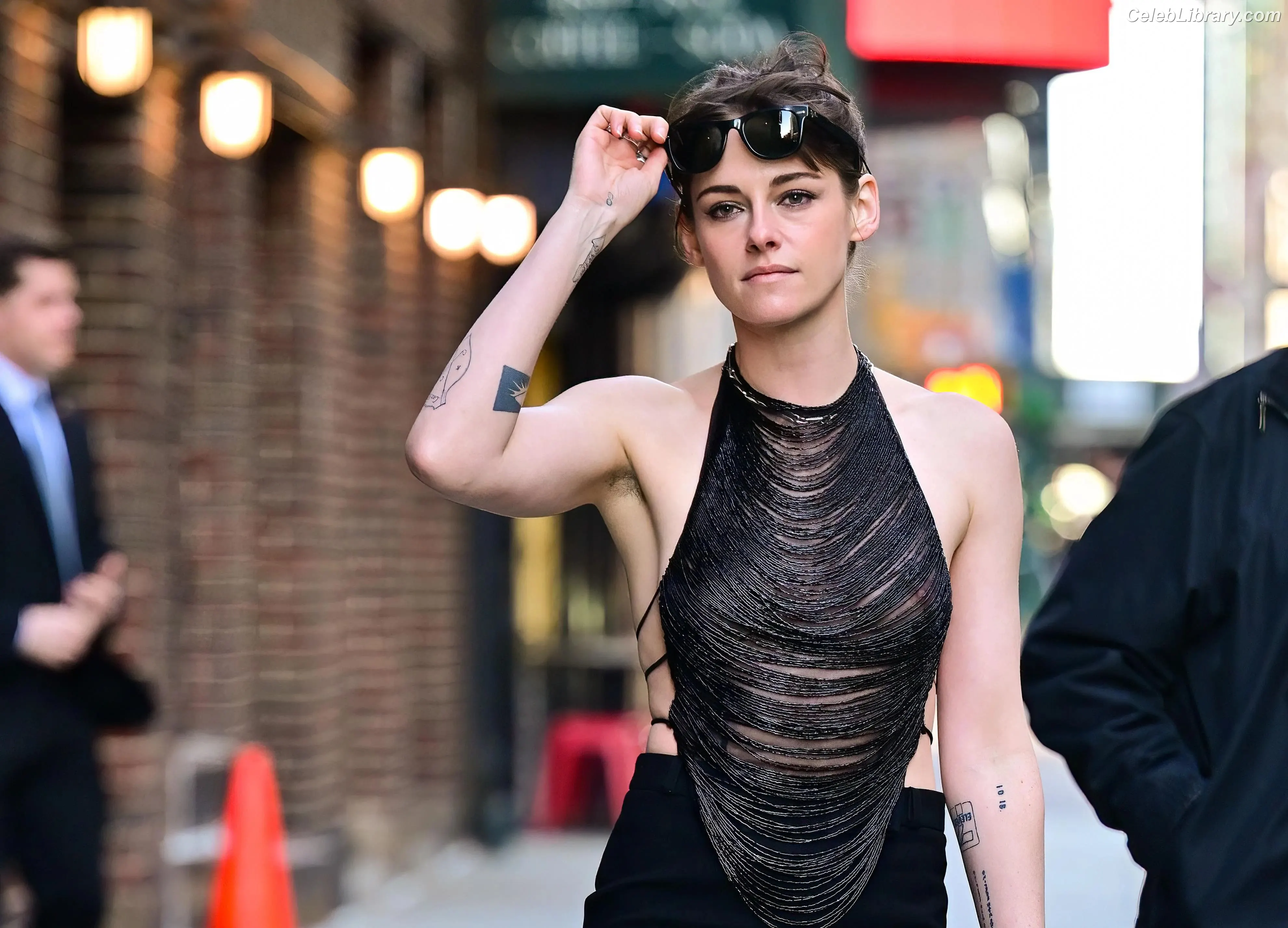 Kristen Stewart photo 4 of 1357