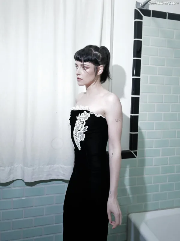 Kristen Stewart photo 13 of 1358