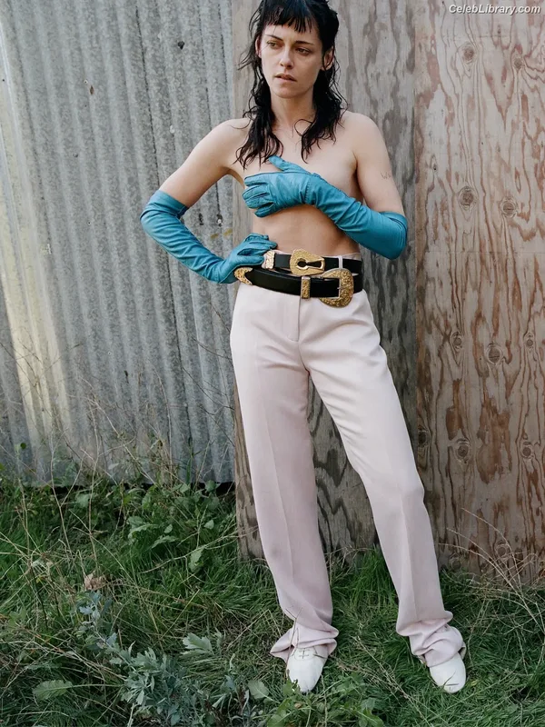 Kristen Stewart photo 22 of 1358