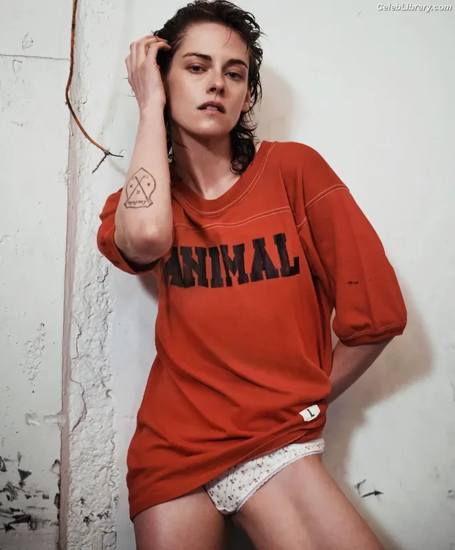 Kristen Stewart photo 9 of 1358