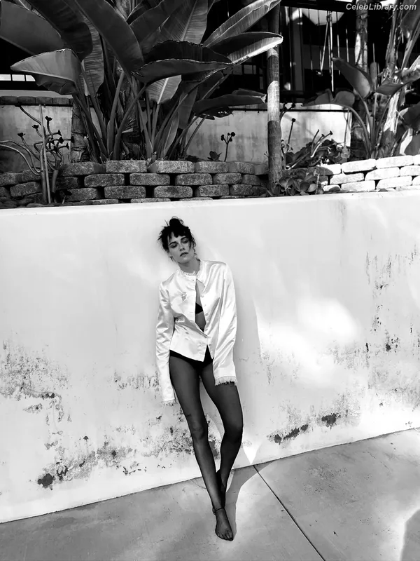 Kristen Stewart photo 16 of 1358