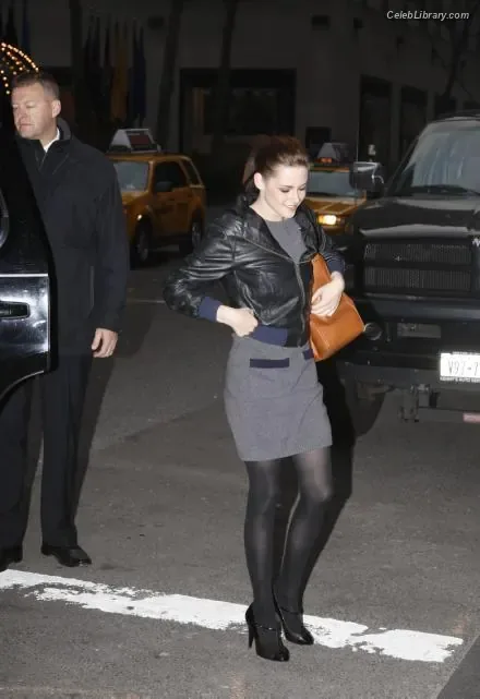 Kristen Stewart photo 14 of 1358