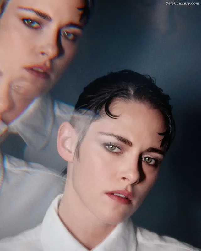 Kristen Stewart photo 9 of 1358