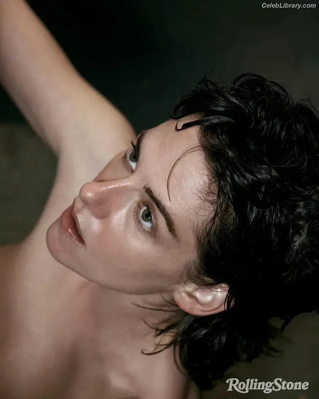 Kristen Stewart photo 20 of 1358