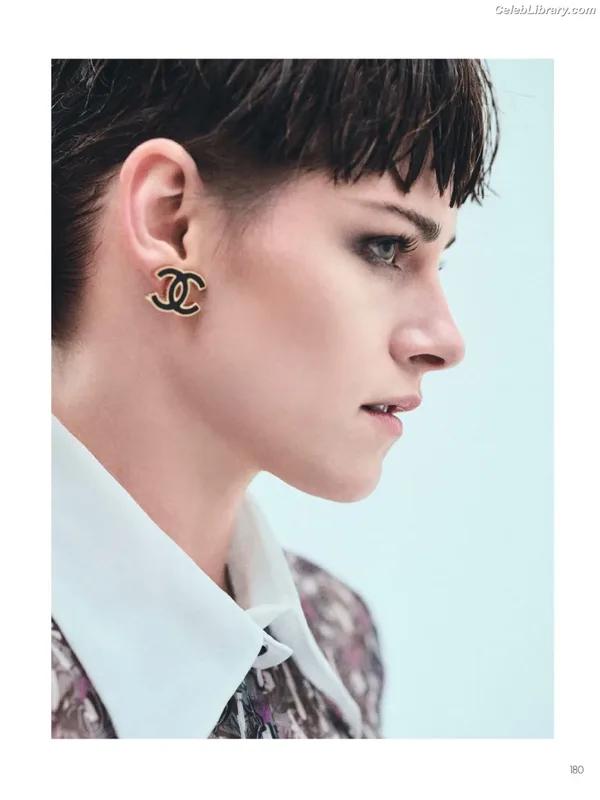 Kristen Stewart photo 13 of 1358