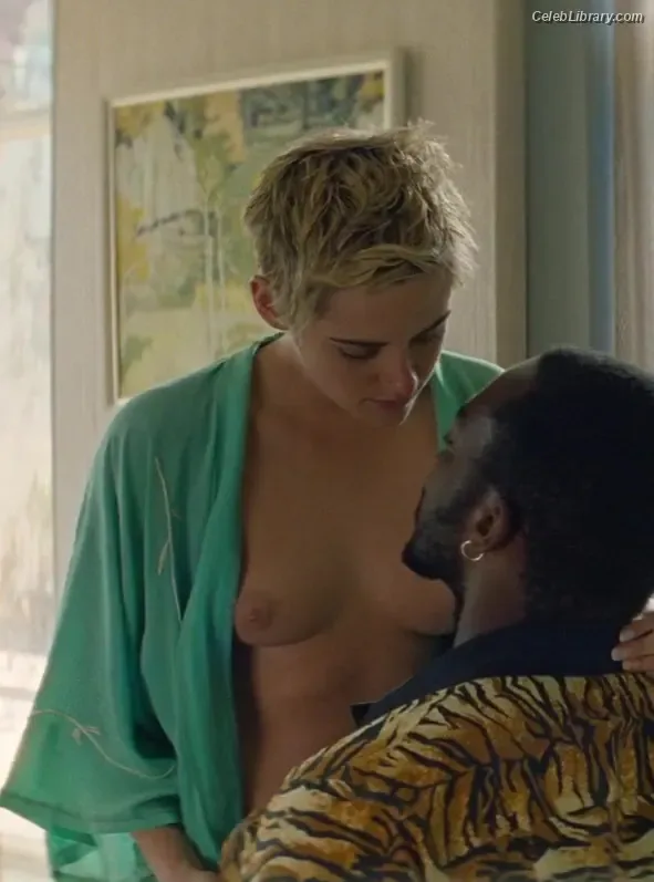 Kristen Stewart photo 10 of 1358