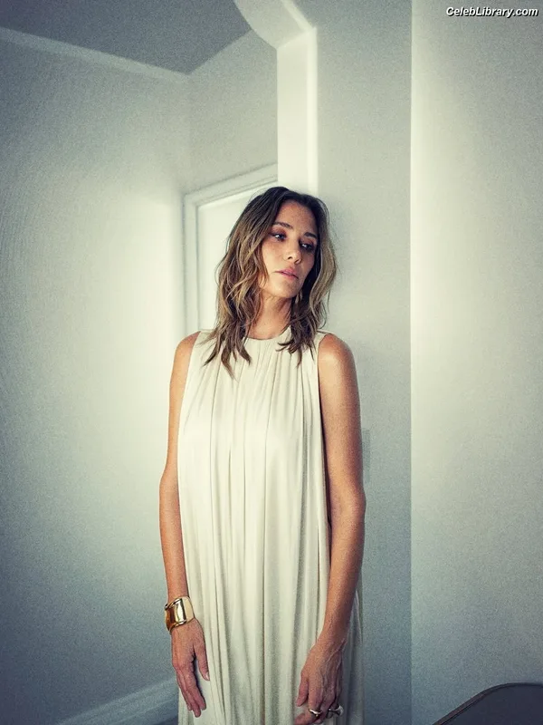 Kristen Wiig photo 5 of 60