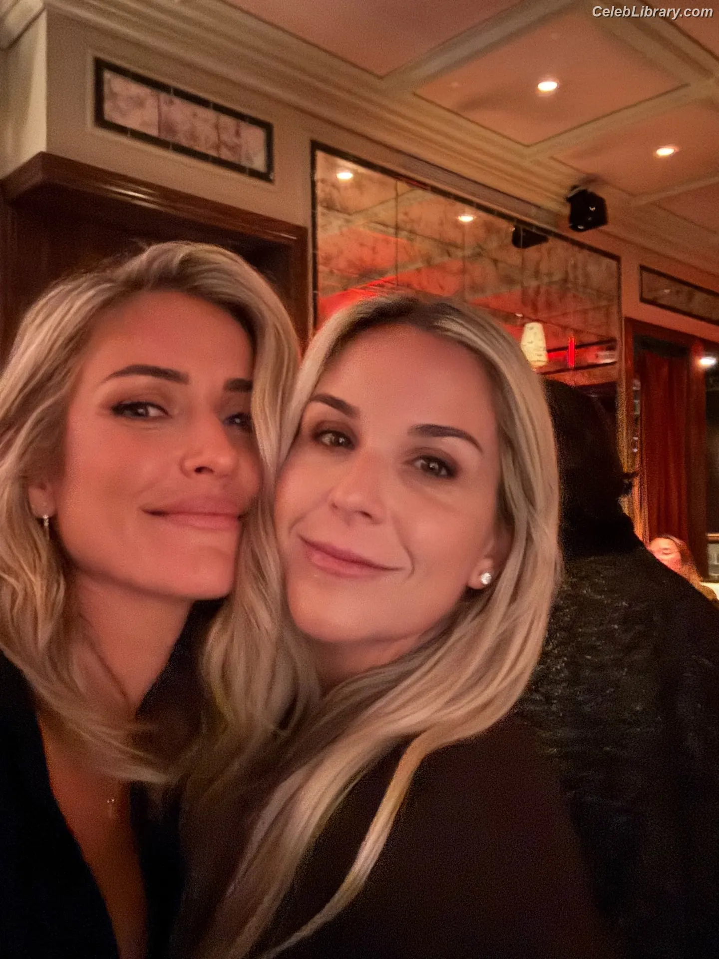 Kristin Cavallari photo 7 of 516