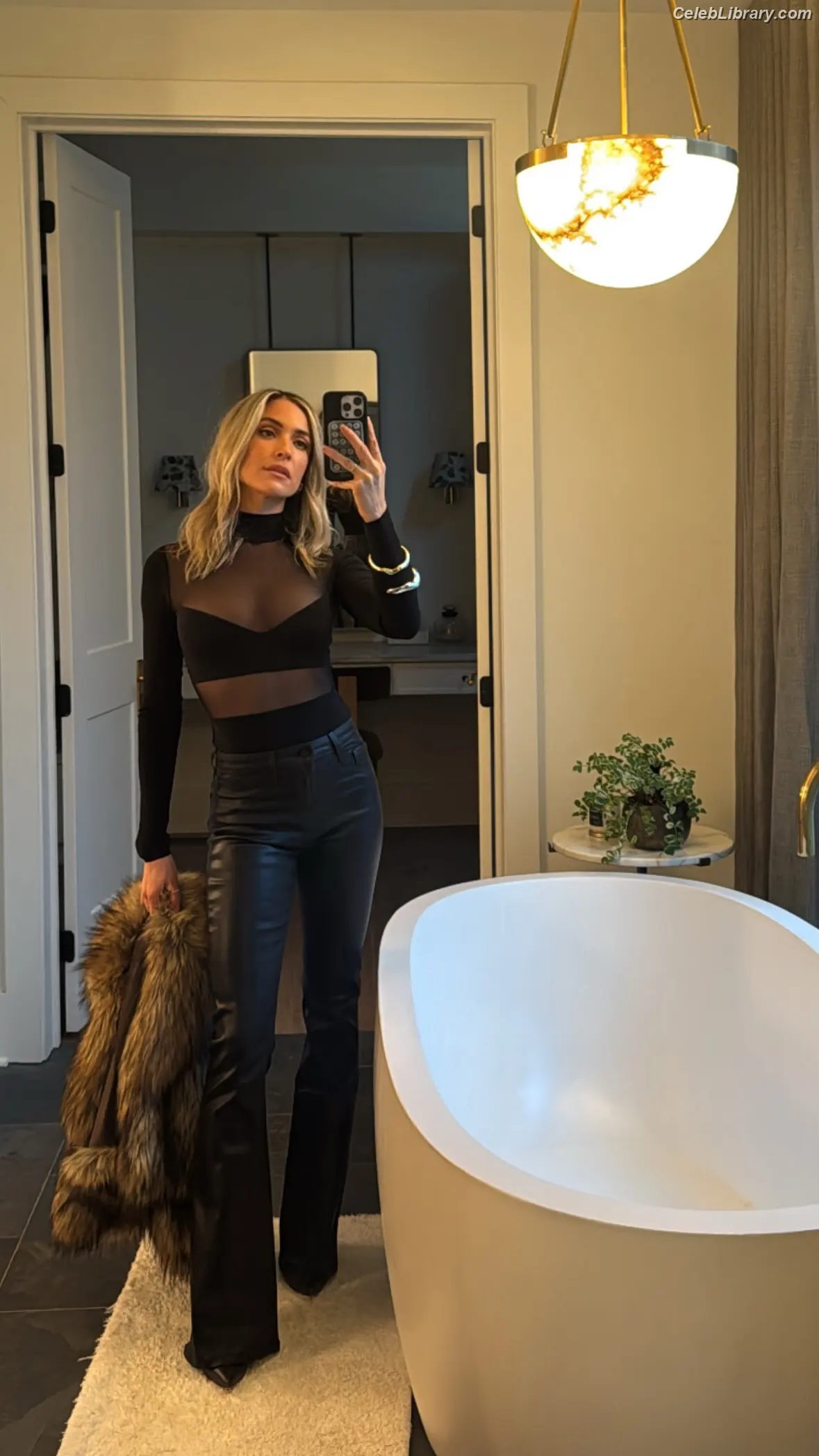 Kristin Cavallari photo 9 of 516