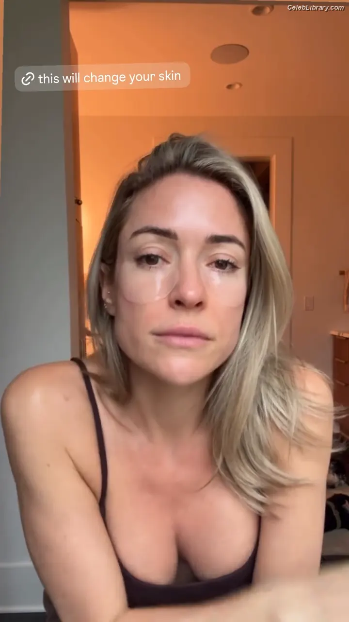 Kristin Cavallari photo 7 of 516
