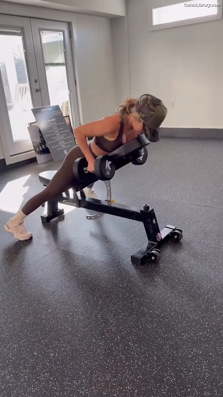 Kristin Cavallari photo 17 of 516
