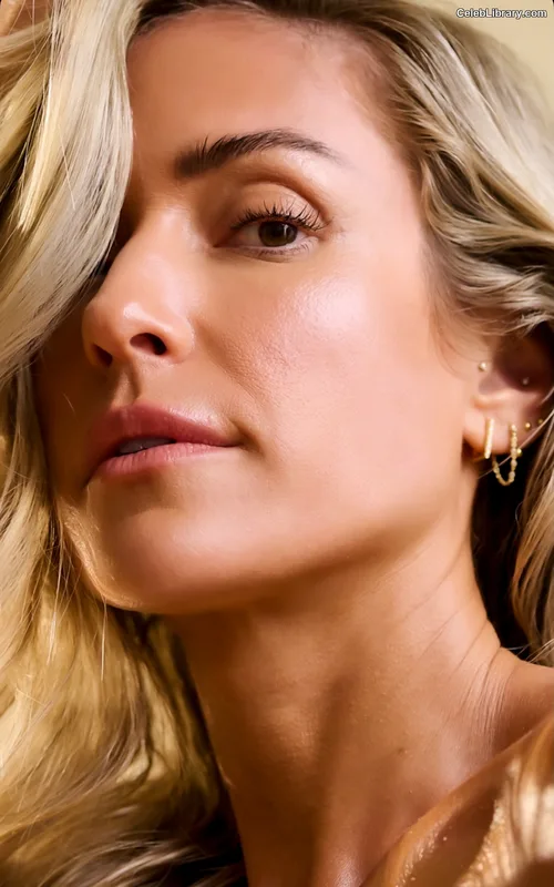 Kristin Cavallari photo 15 of 517