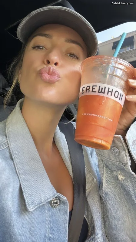 Kristin Cavallari photo 17 of 517