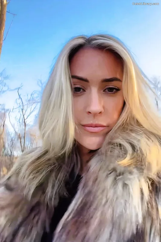 Kristin Cavallari photo 14 of 517