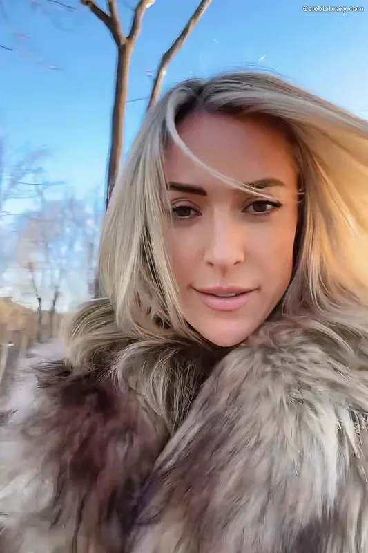 Kristin Cavallari photo 11 of 517