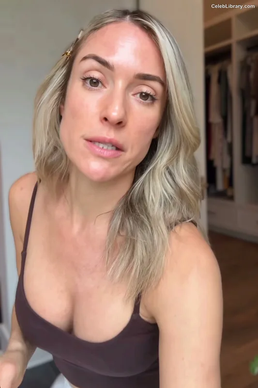 Kristin Cavallari photo 19 of 517