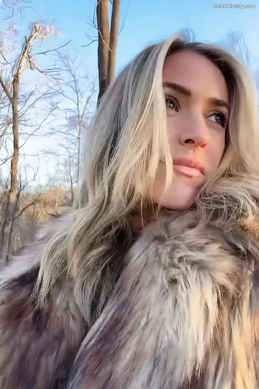 Kristin Cavallari photo 3 of 517