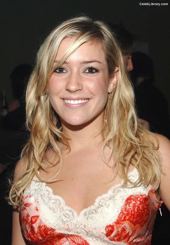 Kristin Cavallari photo 1 of 517