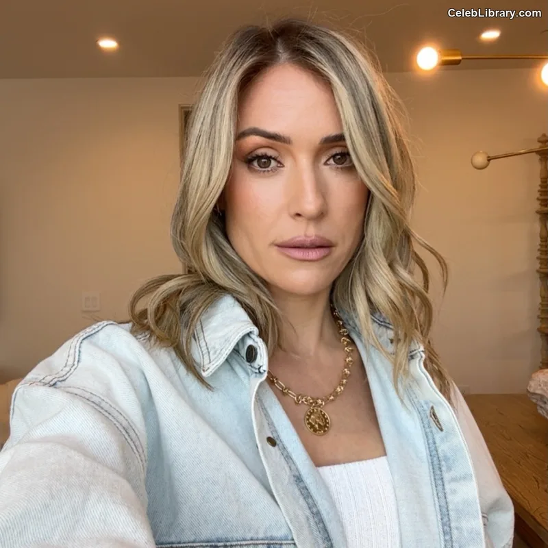 Kristin Cavallari photo 9 of 517