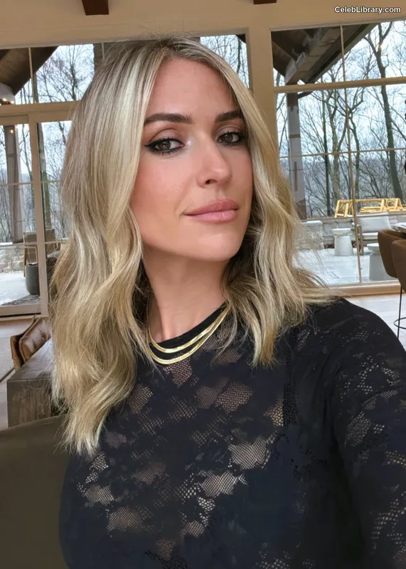Kristin Cavallari photo 24 of 517