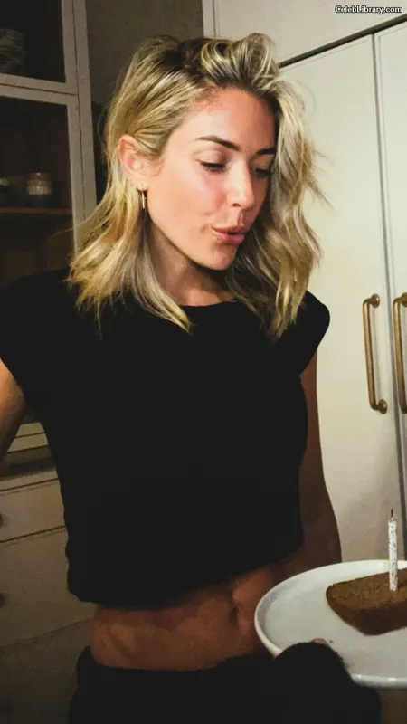 Kristin Cavallari photo 24 of 517