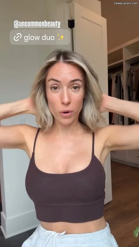 Kristin Cavallari photo 16 of 517