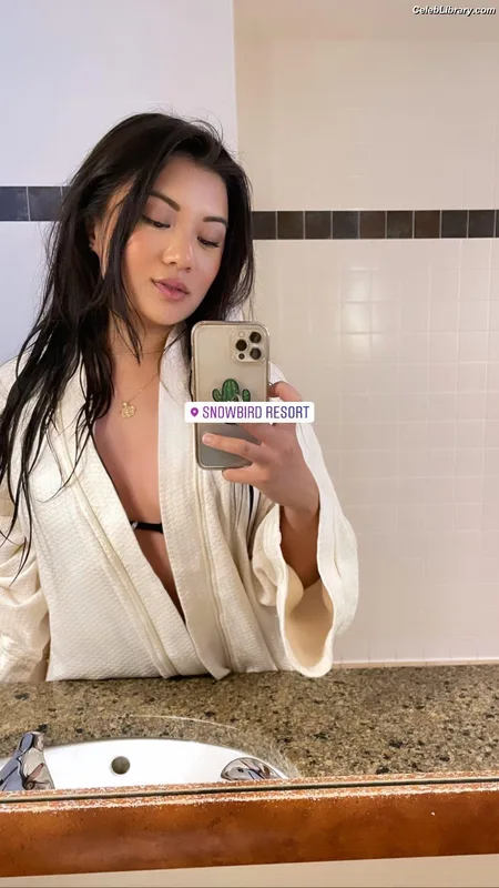 Kristina Ho photo 3 of 36