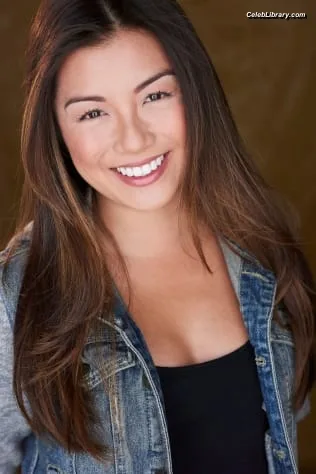 Kristina Ho photo 24 of 36